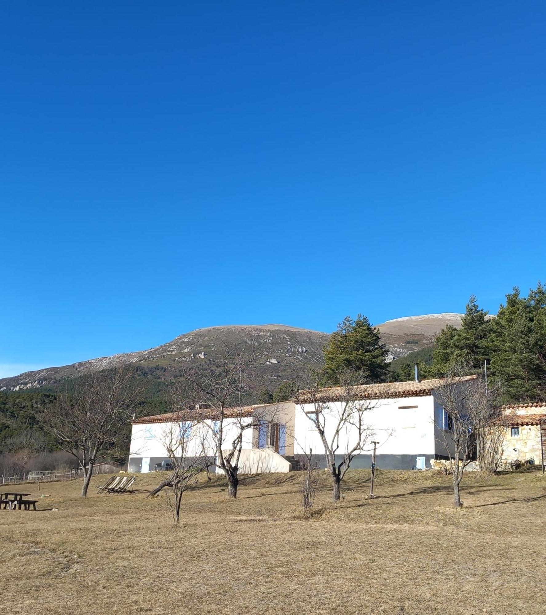 Gite La Mountagna Peyroules Экстерьер фото