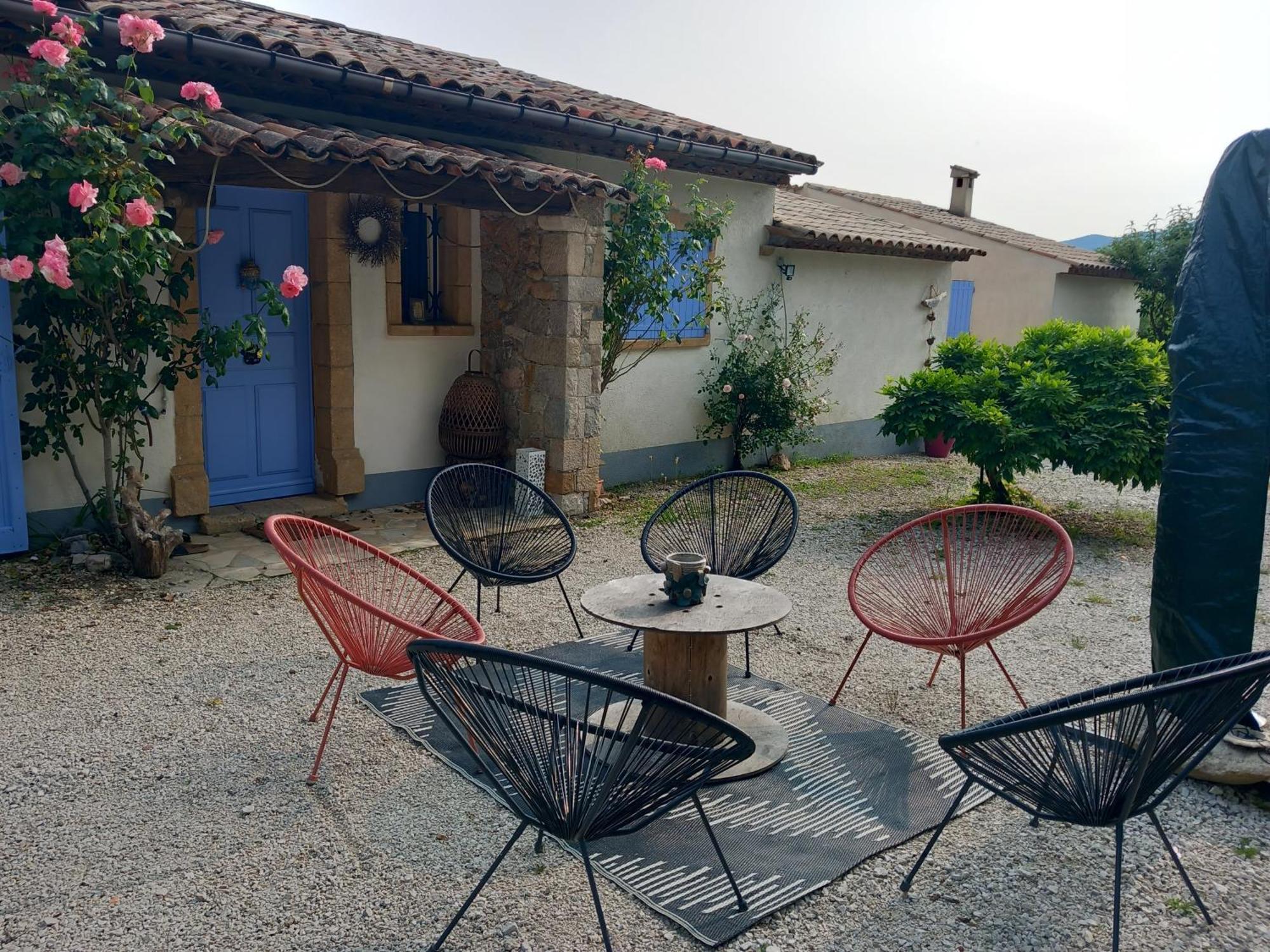 Gite La Mountagna Peyroules Экстерьер фото